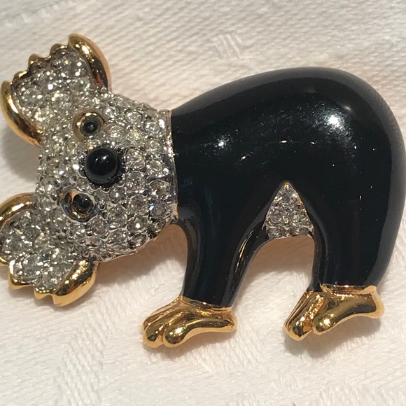 D'ORLAN KOALA BLACK ENAMEL AND CRYSTAL BROOCH - Picture 3 of 12
